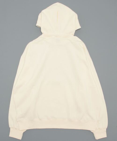 koe（コエ）の「ヴィンテージライクジェンダーレス裏起毛パーカー（パーカー・レディース・カーキ/ブルー/アイボリー/チャコールグレー・M/L/S）」の5枚目の写真