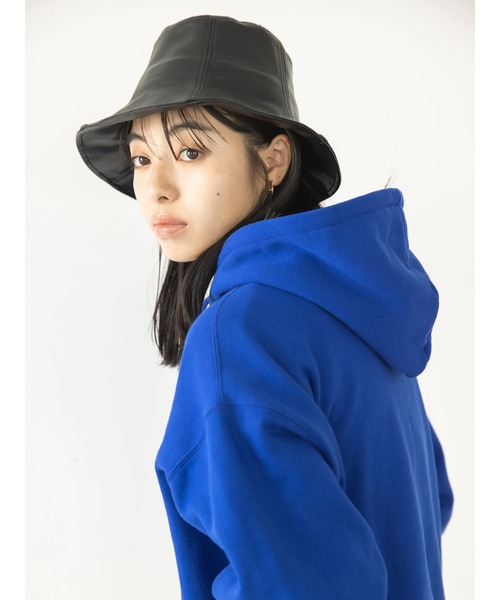 koe（コエ）の「ヴィンテージライクジェンダーレス裏起毛パーカー（パーカー・レディース・カーキ/ブルー/アイボリー/チャコールグレー・M/L/S）」の14枚目の写真