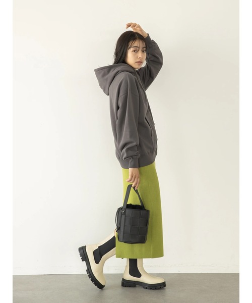 koe（コエ）の「ヴィンテージライクジェンダーレス裏起毛パーカー（パーカー・レディース・カーキ/ブルー/アイボリー/チャコールグレー・M/L/S）」の22枚目の写真