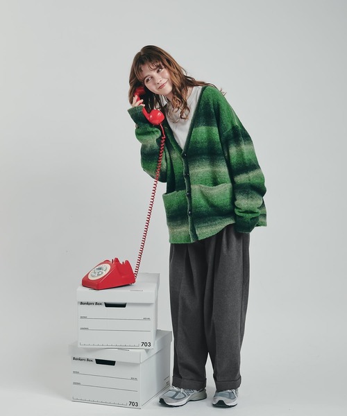 MUHET(ミュエータ)の「アソートストレートパンツ(スラックス・レディース・カーキ/チャコールグレー/ブラウン・SMALL/MEDIUM/X-LARGE)」の19枚目の写真