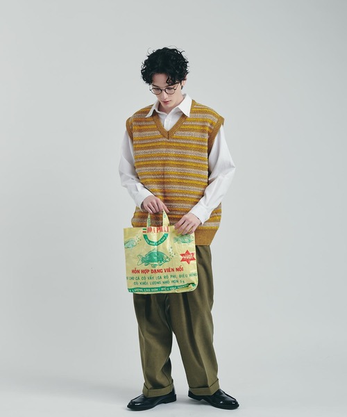 MUHET(ミュエータ)の「アソートストレートパンツ(スラックス・レディース・カーキ/チャコールグレー/ブラウン・SMALL/MEDIUM/X-LARGE)」の13枚目の写真