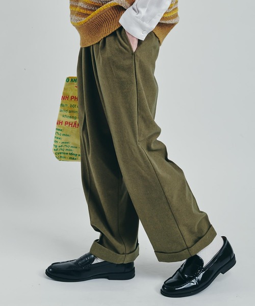 MUHET(ミュエータ)の「アソートストレートパンツ(スラックス・レディース・カーキ/チャコールグレー/ブラウン・SMALL/MEDIUM/X-LARGE)」の11枚目の写真