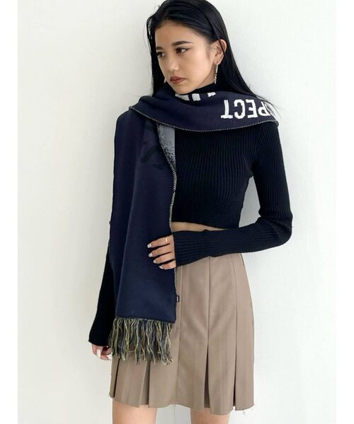 EMODA（エモダ）の「ダブルフェイスマフラー（マフラー・レディース・ネイビー/ブラック・FREE）」の5枚目の写真