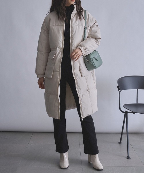 MAISON BREEZE(メゾンブリーズ)の「【MAISON BREEZE】パデッドロングダウン風コート SCCH266(ダウンジャケット/コート・レディース・ブラック/ホワイト/イエロー・FREE)」の13枚目の写真