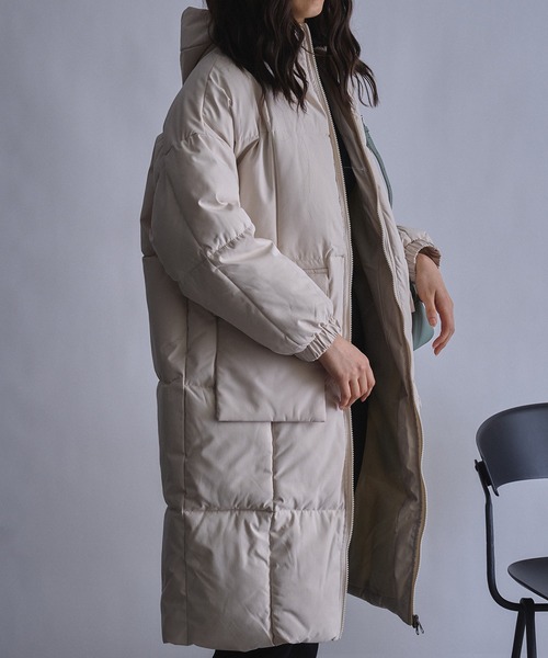 MAISON BREEZE(メゾンブリーズ)の「【MAISON BREEZE】パデッドロングダウン風コート SCCH266(ダウンジャケット/コート・レディース・ブラック/ホワイト/イエロー・FREE)」の16枚目の写真