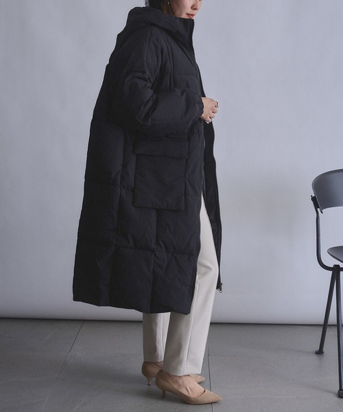 MAISON BREEZE(メゾンブリーズ)の「【MAISON BREEZE】パデッドロングダウン風コート SCCH266(ダウンジャケット/コート・レディース・ブラック/ホワイト/イエロー・FREE)」の8枚目の写真