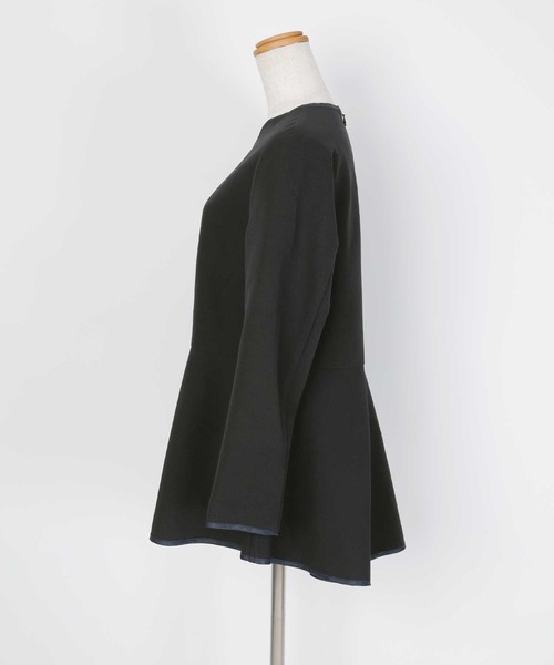 UR'S（ユアーズ）の「パイピングペプラムトップス（Tシャツ/カットソー・レディース・ホワイト/ブラック/グレイッシュベージュ・M/L/S）」の7枚目の写真