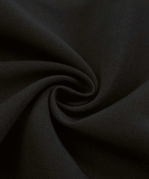 UR'S（ユアーズ）の「パイピングペプラムトップス（Tシャツ/カットソー・レディース・ホワイト/ブラック/グレイッシュベージュ・M/L/S）」の13枚目の写真