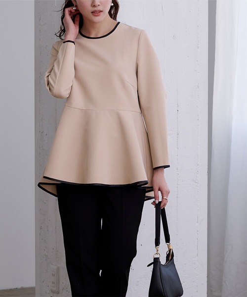 UR'S（ユアーズ）の「パイピングペプラムトップス（Tシャツ/カットソー・レディース・ホワイト/ブラック/グレイッシュベージュ・M/L/S）」の16枚目の写真