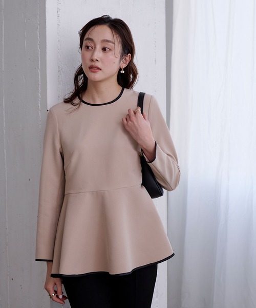 UR'S（ユアーズ）の「パイピングペプラムトップス（Tシャツ/カットソー・レディース・ホワイト/ブラック/グレイッシュベージュ・M/L/S）」の20枚目の写真