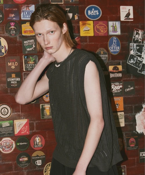 ln fortis（ロンフォルティス）の「ln fortis - シースルーデザインノースリーブ（ベスト・メンズ・ブラウン/チャコールグレー・SMALL/MEDIUM）」の7枚目の写真