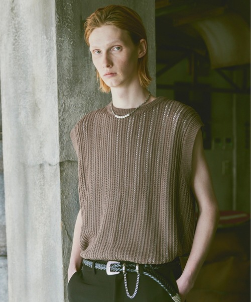 ln fortis（ロンフォルティス）の「ln fortis - シースルーデザインノースリーブ（ベスト・メンズ・ブラウン/チャコールグレー・SMALL/MEDIUM）」の13枚目の写真