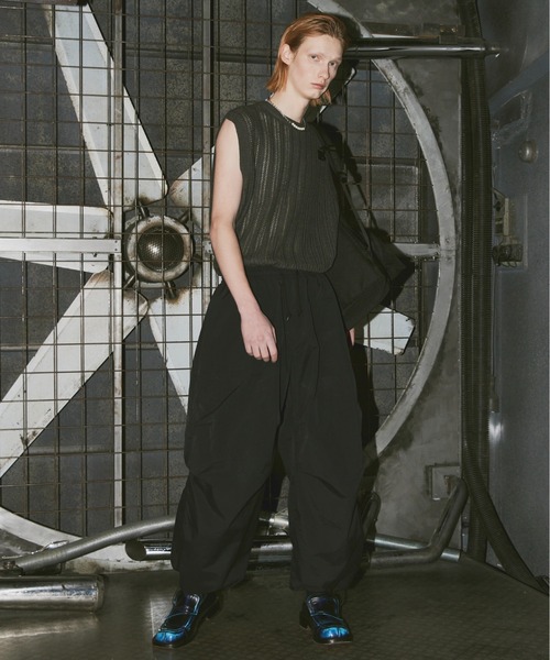 ln fortis（ロンフォルティス）の「ln fortis - シースルーデザインノースリーブ（ベスト・メンズ・ブラウン/チャコールグレー・SMALL/MEDIUM）」の21枚目の写真