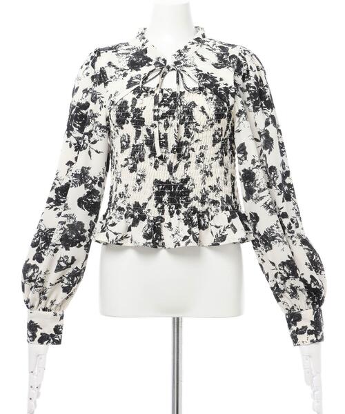 INGNI（イング）の「デコルテオープンブラウス（シャツ/ブラウス・レディース・オフホワイト/ホワイト系5/ブラック/ホワイト系その他4/その他3・M）」の6枚目の写真