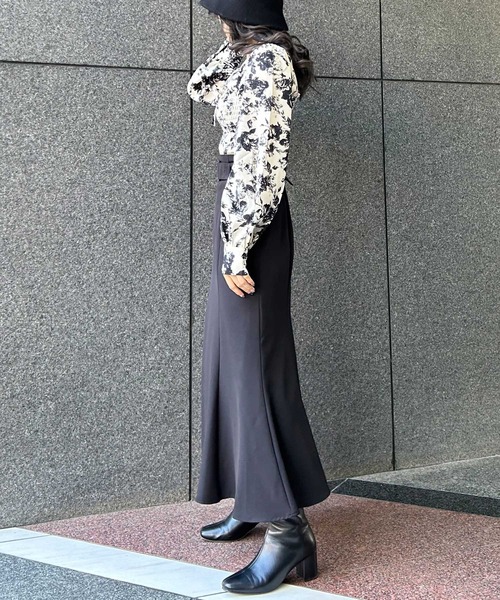 INGNI（イング）の「デコルテオープンブラウス（シャツ/ブラウス・レディース・オフホワイト/ホワイト系5/ブラック/ホワイト系その他4/その他3・M）」の22枚目の写真