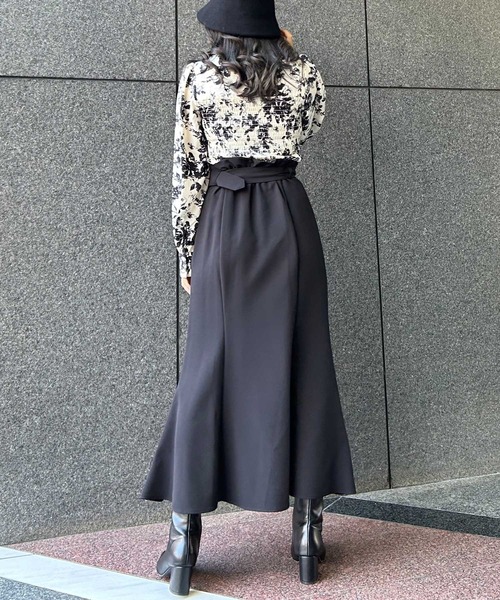 INGNI（イング）の「デコルテオープンブラウス（シャツ/ブラウス・レディース・オフホワイト/ホワイト系5/ブラック/ホワイト系その他4/その他3・M）」の21枚目の写真