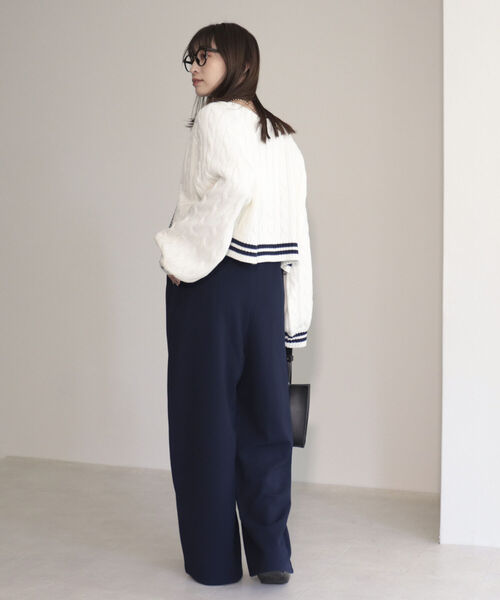 fredy emue（フレディエミュ）の「2WAYケーブル柄ボレロカーディガン（カーディガン/ボレロ・レディース・オフホワイト/ベージュ・38）」の20枚目の写真