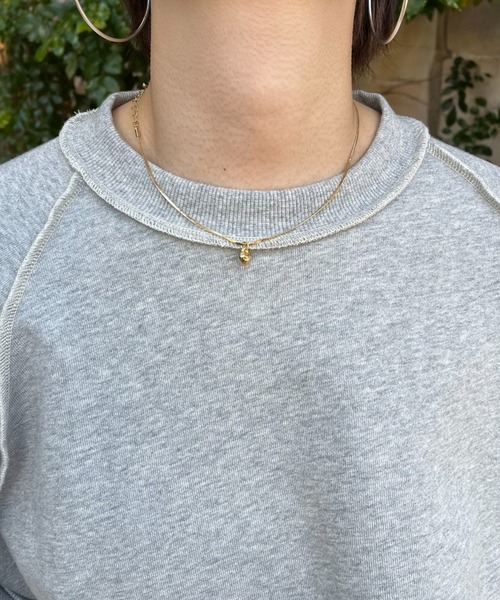 CIAOPANIC(チャオパニック)の「配色ステッチショートスウェット(スウェット・レディース・グレー/オフホワイト/オレンジ・FREE)」の17枚目の写真