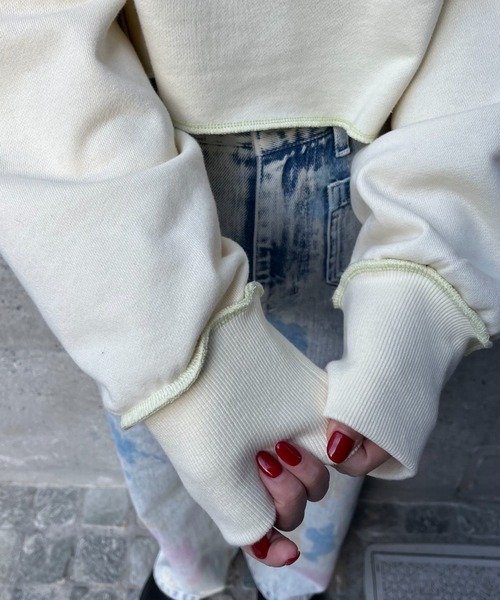 CIAOPANIC(チャオパニック)の「配色ステッチショートスウェット(スウェット・レディース・グレー/オフホワイト/オレンジ・FREE)」の4枚目の写真