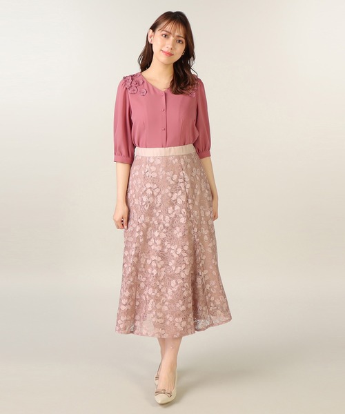 LAISSE PASSE（レッセパッセ）の「《LAISSE PASSE PREMIUM LINE》プリムラレース刺繍ミディスカート（スカート・レディース・ラベンダー/スモークピンク・MEDIUM/SMALL）」の10枚目の写真