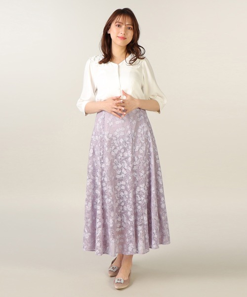LAISSE PASSE（レッセパッセ）の「《LAISSE PASSE PREMIUM LINE》プリムラレース刺繍ミディスカート（スカート・レディース・ラベンダー/スモークピンク・MEDIUM/SMALL）」の21枚目の写真