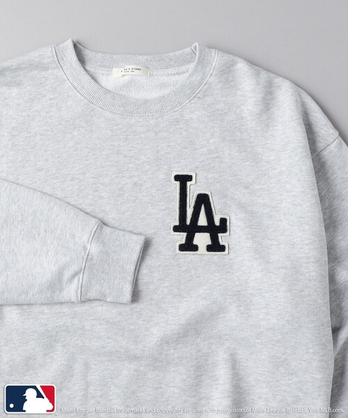 FREAK'S STORE(フリークスストア)の「MLB × FREAK'S STORE/エムエルビー/メジャーリーグベースボール MLB LA裏毛クルーネックスウェット(スウェット・レディース・ナチュラル/グレー/ブラック/ネイビー・フリ-)」の21枚目の写真