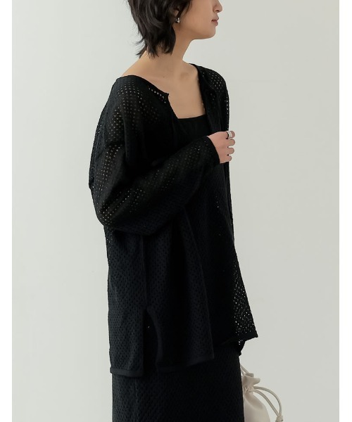 透かし編みキーネックニットプルオーバー