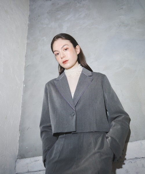 MIRO AMURETTE ジャケット MIRO AMURETTE GRISE CROPPED JACKET