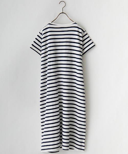 CHUMS（チャムス）の「[CHUMS/チャムス] チャムスロゴプリント Tシャツワンピ―ス（ワンピース・レディース・ブラック/ホワイト・L）」の10枚目の写真