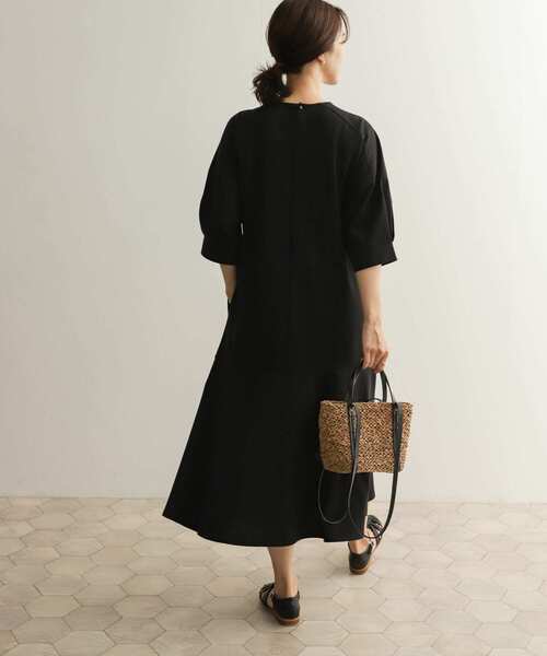 URBAN RESEARCH DOORS（アーバンリサーチドアーズ）の「マーメイドカットワンピース（ワンピース・レディース・ブラック/モカ・MEDIUM）」の8枚目の写真