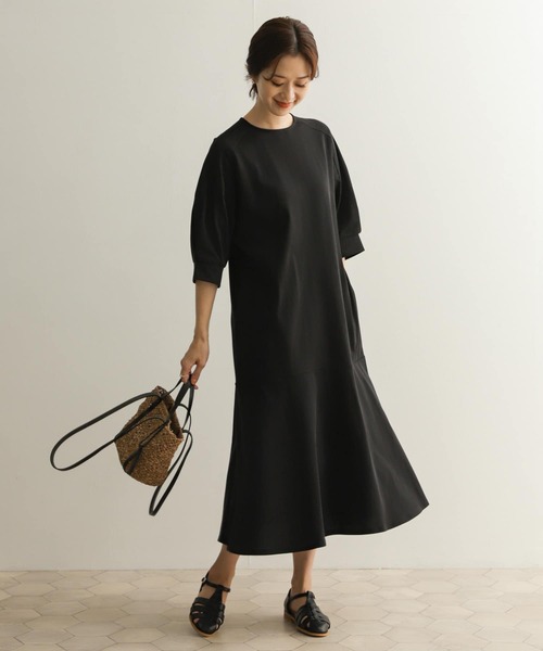 URBAN RESEARCH DOORS（アーバンリサーチドアーズ）の「マーメイドカットワンピース（ワンピース・レディース・ブラック/モカ・MEDIUM）」の9枚目の写真