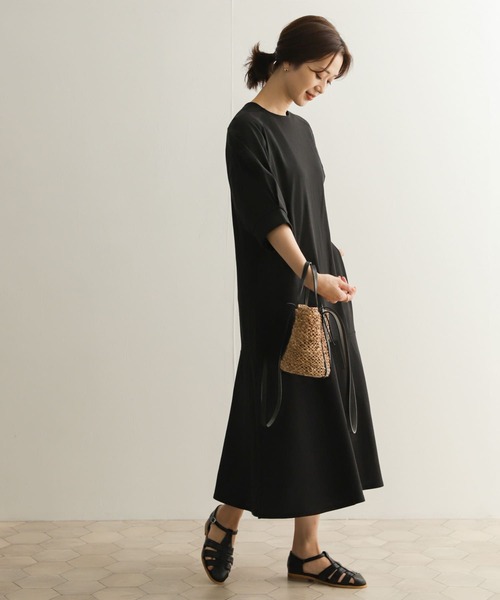 URBAN RESEARCH DOORS（アーバンリサーチドアーズ）の「マーメイドカットワンピース（ワンピース・レディース・ブラック/モカ・MEDIUM）」の12枚目の写真