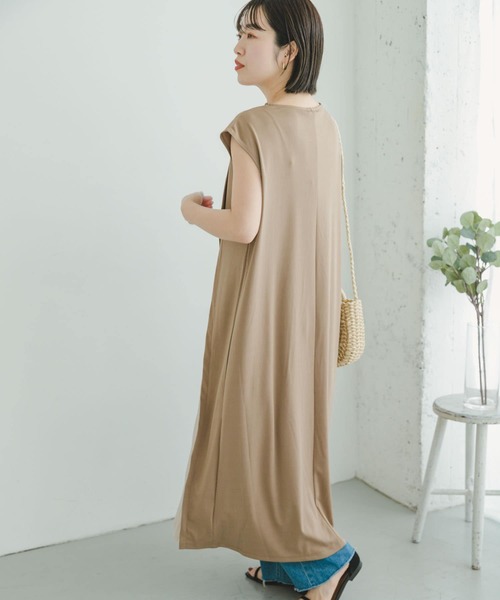 ITEMS URBANRESEARCH（アイテムズ アーバンリサーチ）の「プリーツドッキングワンピース（ワンピース・レディース・グリーン/ネイビー/キャメル・FREE）」の5枚目の写真