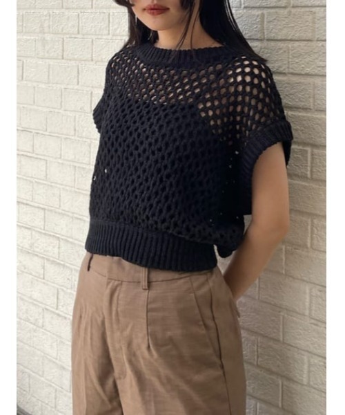 SLY（スライ）の「GRID MESH VEST グリッド メッシュ ベスト ノースリーブ シアー 透け クロシェニット（ベスト・レディース・ブルー系その他/ブラック・FREE）」の11枚目の写真