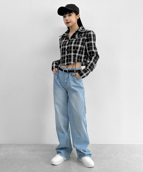 LVEU.(ラブユ.)の「【ZOZOTOWN限定】Lace-up design cropped check shirt / レースアップデザインクロップドチェックシャツ(シャツ/ブラウス・レディース・ブラック/ホワイト/ブラウン・FREE)」の20枚目の写真
