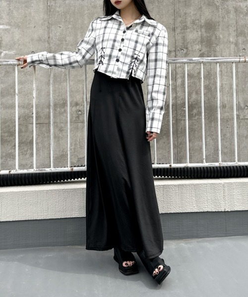 LVEU.(ラブユ.)の「【ZOZOTOWN限定】Lace-up design cropped check shirt / レースアップデザインクロップドチェックシャツ(シャツ/ブラウス・レディース・ブラック/ホワイト/ブラウン・FREE)」の11枚目の写真