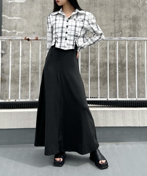 LVEU.(ラブユ.)の「【ZOZOTOWN限定】Lace-up design cropped check shirt / レースアップデザインクロップドチェックシャツ(シャツ/ブラウス・レディース・ブラック/ホワイト/ブラウン・FREE)」の17枚目の写真