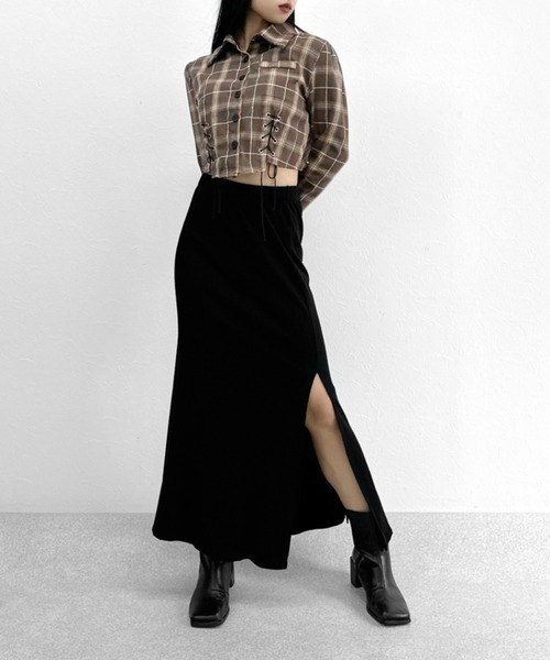 LVEU.(ラブユ.)の「【ZOZOTOWN限定】Lace-up design cropped check shirt / レースアップデザインクロップドチェックシャツ(シャツ/ブラウス・レディース・ブラック/ホワイト/ブラウン・FREE)」の15枚目の写真
