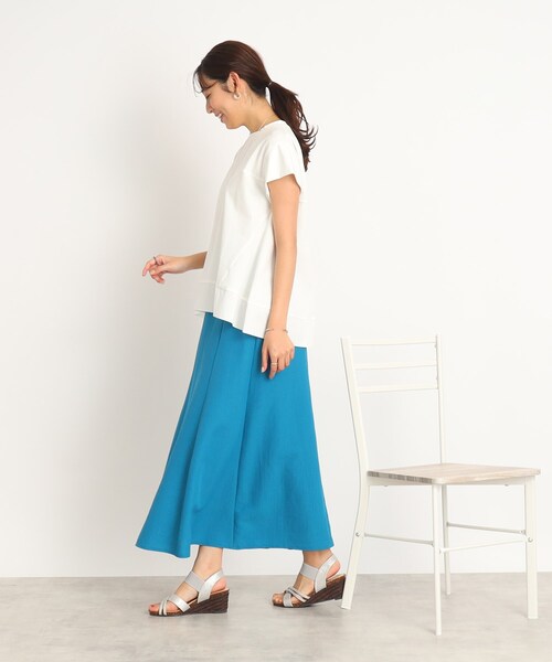DRESKIP（ドレスキップ）の「◆裾異素材&フレア ふんわりトップス（Tシャツ/カットソー・レディース・オフホワイト/オリーブ/ブルー/ブラック・02/03/04）」の15枚目の写真
