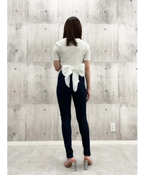 Soir,5 COCOTTE PARIS(ソワールイブニングココットパリ)の「バックリボンTシャツ(Tシャツ/カットソー・レディース・ブラック/ネイビー/ホワイト・MEDIUM/SMALL)」の19枚目の写真