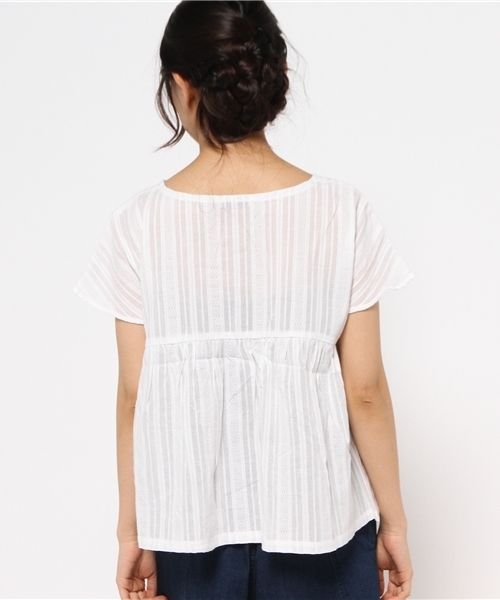 mystic(ミスティック)の「ドビーシャツ(シャツ/ブラウス・レディース・ネイビー/オフホワイト/ベージュ/サックスブルー・フリ-)」の8枚目の写真