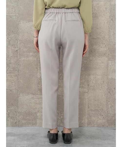 Perfect Suit FActory（パーフェクトスーツファクトリー）の「【お仕事OK】美単テーパードパンツ　ウーリッシュ　ブラック/ライトグレー/チャコールグレー/グリーン（スラックス・レディース・チャコールグレー/ライトグレー/ブラック/グリーン・M/S/L/SS）」の16枚目の写真