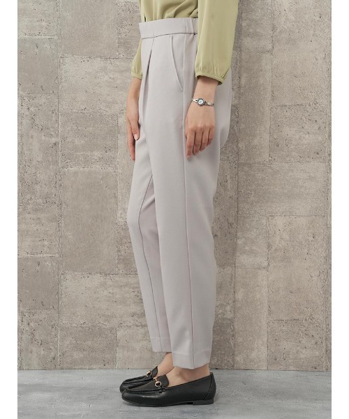 Perfect Suit FActory（パーフェクトスーツファクトリー）の「【お仕事OK】美単テーパードパンツ　ウーリッシュ　ブラック/ライトグレー/チャコールグレー/グリーン（スラックス・レディース・チャコールグレー/ライトグレー/ブラック/グリーン・M/S/L/SS）」の17枚目の写真