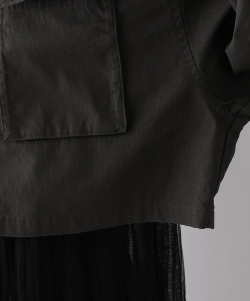 LEPSIM（レプシィム）の「ショートミリタリージャケット　961525（ミリタリージャケット・レディース・ベージュ/カーキ/チャコールグレー・FREE）」の20枚目の写真