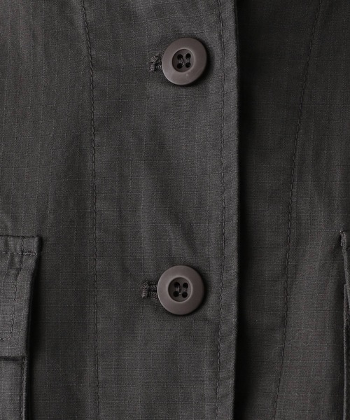 LEPSIM（レプシィム）の「ショートミリタリージャケット　961525（ミリタリージャケット・レディース・ベージュ/カーキ/チャコールグレー・FREE）」の22枚目の写真