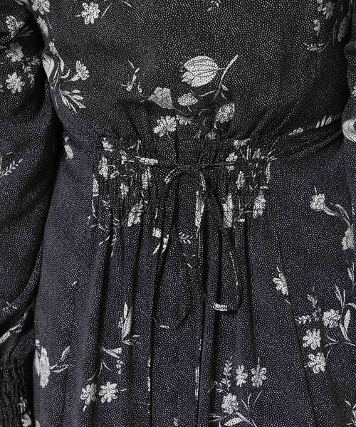 mysty woman（ミスティウーマン）の「デコルテドットフラワーワンピース　976878（ワンピース・レディース・オフホワイト/ブラック/ピンク・FREE）」の17枚目の写真