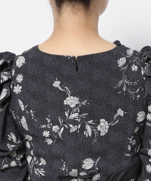 mysty woman（ミスティウーマン）の「デコルテドットフラワーワンピース　976878（ワンピース・レディース・オフホワイト/ブラック/ピンク・FREE）」の12枚目の写真