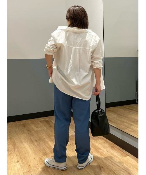 BACK NUMBER（バックナンバー）の「【BACK NUMBER】（Cafe Shirt）ブロードレギュラー長袖シャツ（シャツ/ブラウス・レディース・ホワイト/ホワイト×ネイビー/ホワイト×ブルー・M/L）」の21枚目の写真