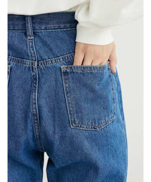 Green Parks(グリーンパークス)の「・Double Flags チョウチョ刺繍フレアデニム(デニムパンツ・レディース・ライトインディゴブルー・S/M/L)」の5枚目の写真