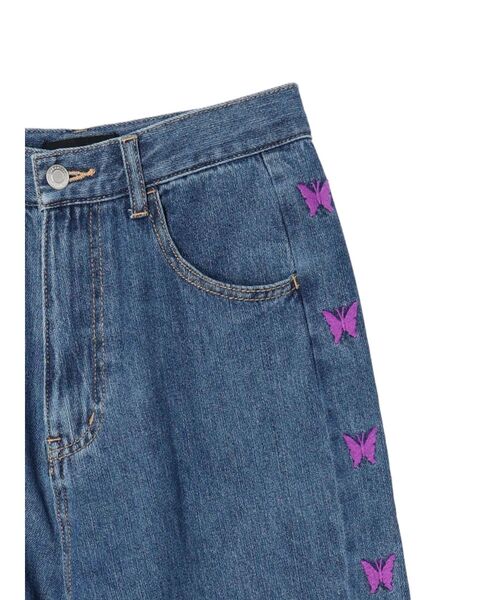 Green Parks(グリーンパークス)の「・Double Flags チョウチョ刺繍フレアデニム(デニムパンツ・レディース・ライトインディゴブルー・S/M/L)」の15枚目の写真